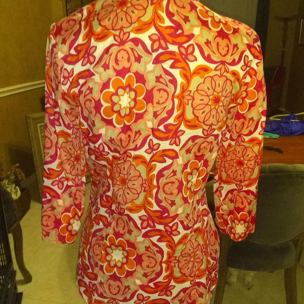 3 Topps 1 sweater one dress.
